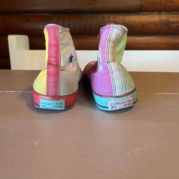 Custom Designed Converse - Picture 7 of 9